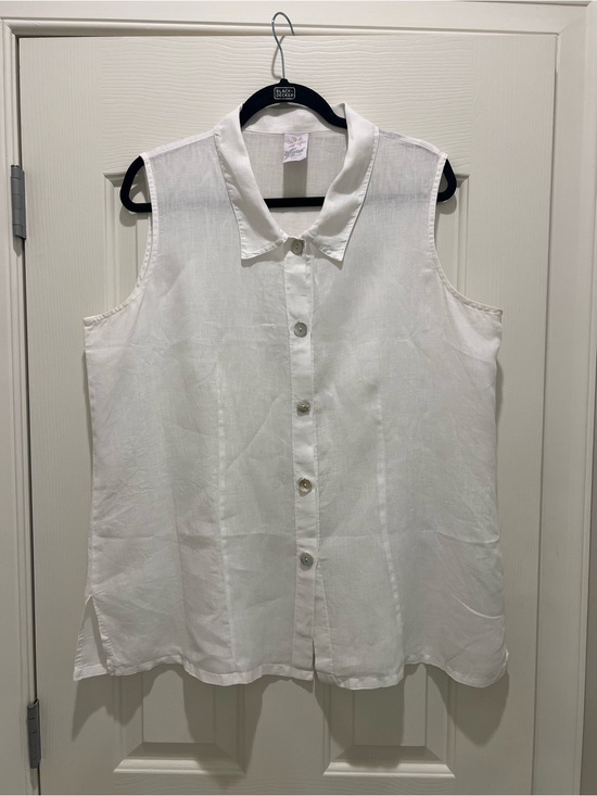 Match Point Tops - Sleeveless White Button-Front Linen Blouse